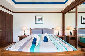 Phuket Palace Condominium by Ale