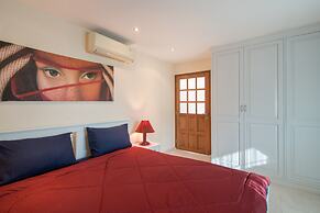 Phuket Palace Condominium by Ale