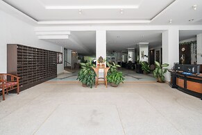 Phuket Palace Condominium by Ale