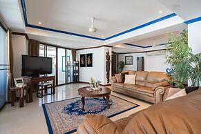 Phuket Palace Condominium by Ale