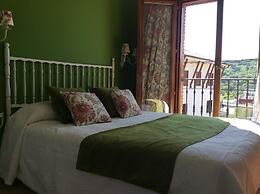 Hotel Rural Los Roturos
