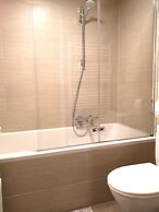 Family Suites & Parking