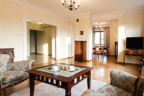 Ursynow Lavish Apartment