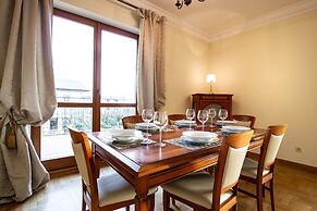 Ursynow Lavish Apartment