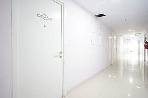 Green Pramuka Apartement By Vici