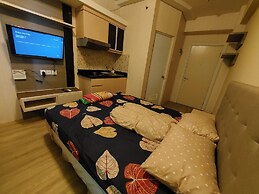 Green Pramuka Apartement By Vici