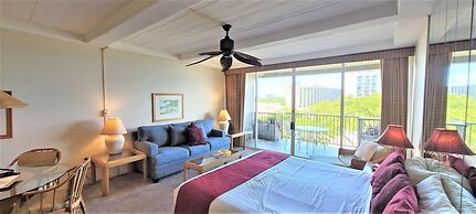 Whaler On Kaanapali 763 Studio Bedroom Condo by Redawning