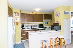 Spacious Condos with Private Balcony at Discovery Bay - Free Wifi, Nea