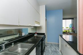 Spacious Condos with Private Balcony at Discovery Bay - Free Wifi, Nea