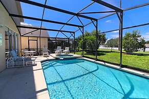 Peacful Surroundings Pool/spa Games Room! 5 Bedroom Villa by RedAwning