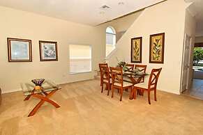 Peacful Surroundings Pool/spa Games Room! 5 Bedroom Villa by RedAwning