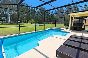 Beautiful Golf Course View Spa & Pool! 6 Bedroom Villa by RedAwning