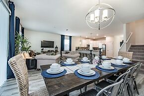 Champions Gate 8 Bedroom Villa by Redawning