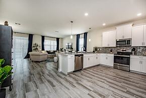 Champions Gate 8 Bedroom Villa by Redawning