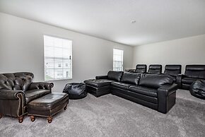 Champions Gate 8 Bedroom Villa by Redawning