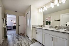 Champions Gate 8 Bedroom Villa by Redawning