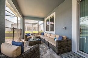 Champions Gate 8 Bedroom Villa by Redawning