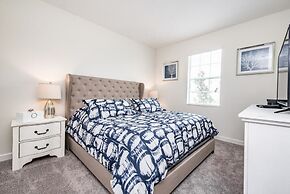 Champions Gate 8 Bedroom Villa by Redawning