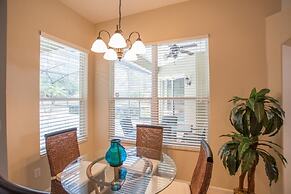 732bd 4 Bedroom Villa by RedAwning