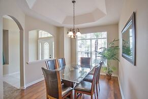 732bd 4 Bedroom Villa by RedAwning