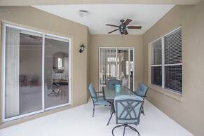 732bd 4 Bedroom Villa by RedAwning