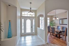 732bd 4 Bedroom Villa by RedAwning