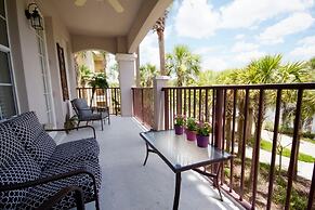 Island Breeze Lake View 3 Bedroom Condo by RedAwning