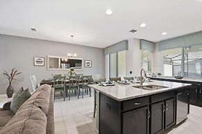 1600cpc 4 Bedroom Townhouse by RedAwning