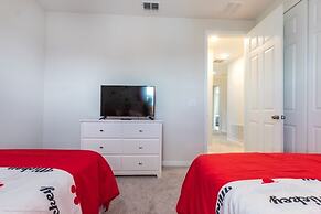 1791spp 5 Bedroom Townhouse by RedAwning