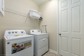 1791spp 5 Bedroom Townhouse by RedAwning