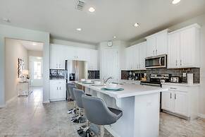 1791spp 5 Bedroom Townhouse by RedAwning