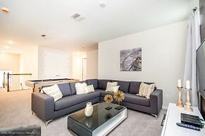 Solara Resort 9 Bedroom Villa by RedAwning