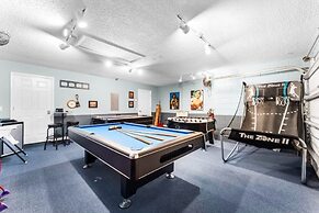 2710fkd 5 Bedroom Villa by RedAwning