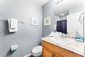 2710fkd 5 Bedroom Villa by RedAwning