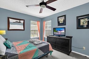 2710fkd 5 Bedroom Villa by RedAwning