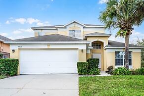 2710fkd 5 Bedroom Villa by RedAwning