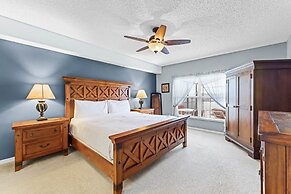 2710fkd 5 Bedroom Villa by RedAwning