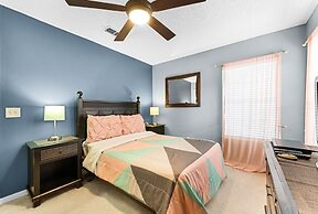 2710fkd 5 Bedroom Villa by RedAwning