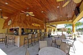 8944cuban 4 Bedroom Townhouse by RedAwning