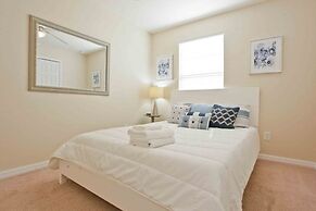 4563 Ada Lane 2596 4 Bedroom Townhouse by RedAwning