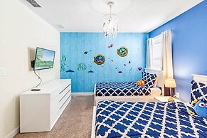 1521MC Amazing Champions Gate 8 Bedroom 5 Bed Villa by RedAwning