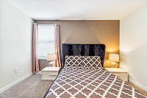 1521MC Amazing Champions Gate 8 Bedroom 5 Bed Villa by RedAwning