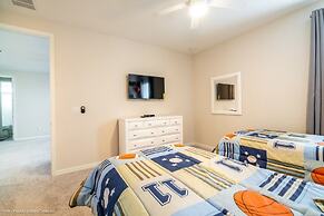 1719cvt Orlando Newest Resort Community 5 Bedroom Villa by Redawning