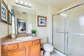 Bella Vidatown With Full Size Pool! 4 Bedroom Townhouse by RedAwning