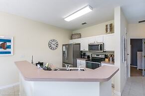 Bella Vidatown With Full Size Pool! 4 Bedroom Townhouse by RedAwning