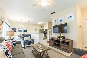 Bella Vidatown With Full Size Pool! 4 Bedroom Townhouse by RedAwning