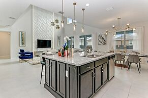 1787cvt Luxury 6 Bed With Saltwater Pool/spa 6 Bedroom Villa by RedAwn