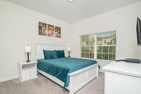 1566plunker 4 Bedroom Townhouse by RedAwning