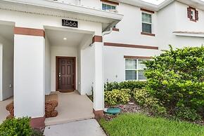 1566plunker 4 Bedroom Townhouse by RedAwning