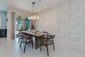 1545carey 4 Bedroom Townhouse by Redawning